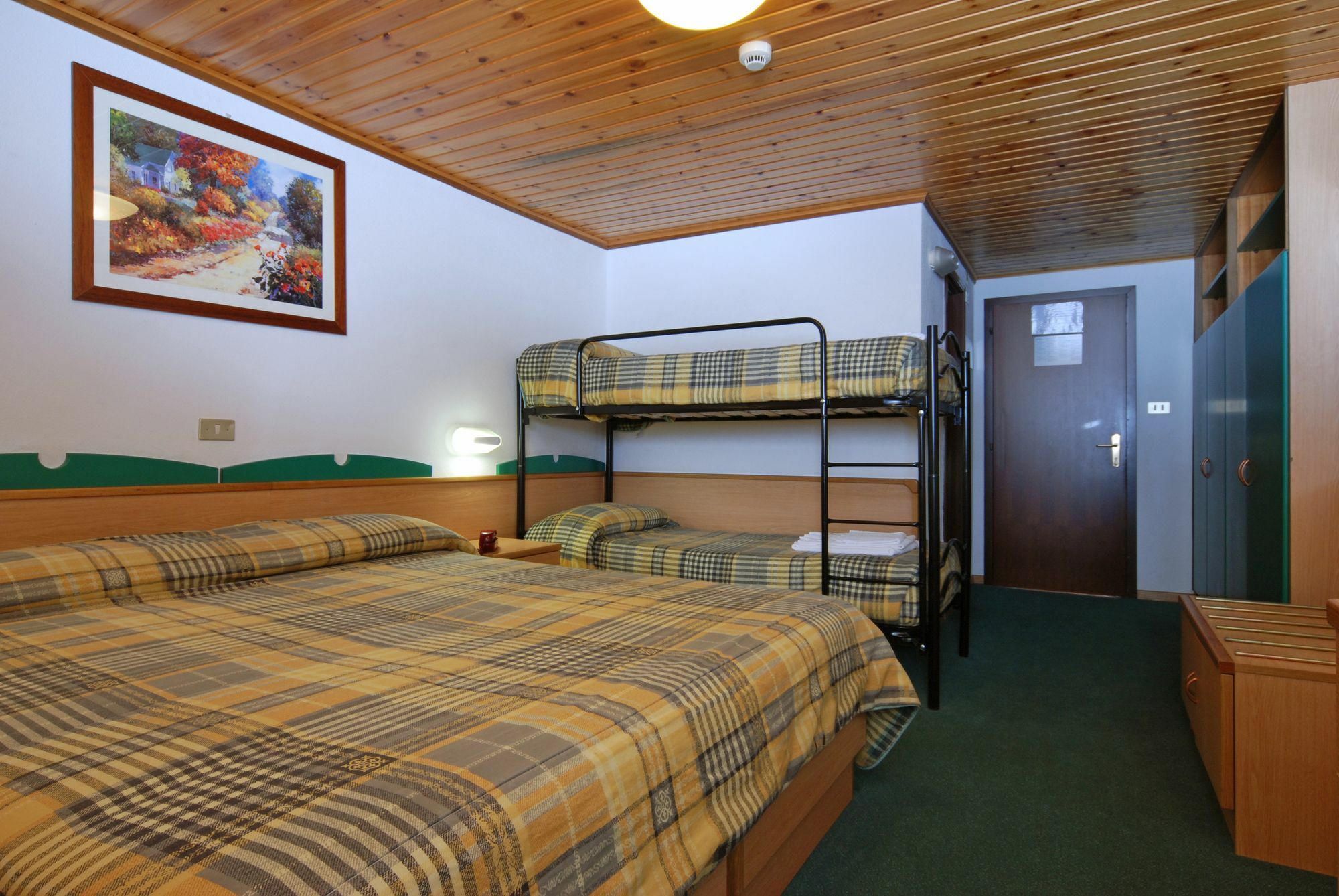 Sport Hotel Pampeago Teser im Fleimtal Exterior foto